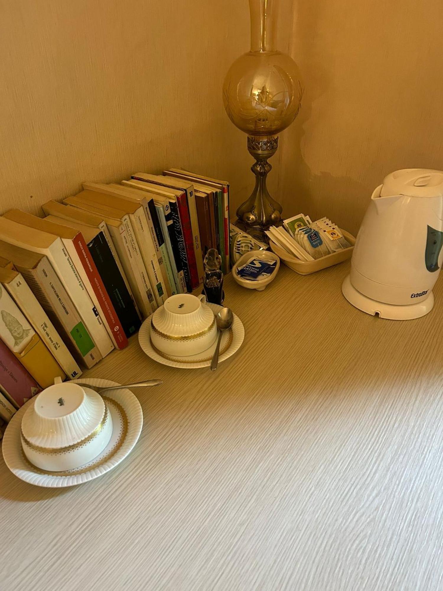 Bed And Books Bed & Breakfast Catania Exterior photo
