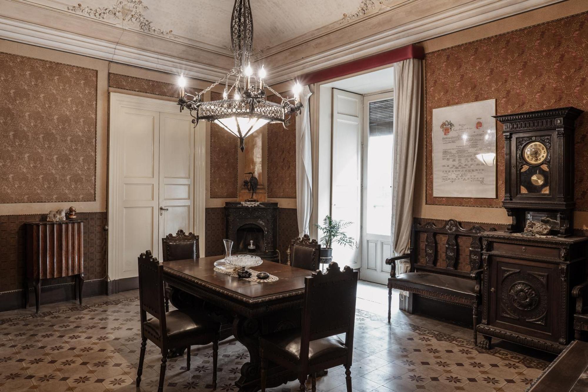 Bed And Books Bed & Breakfast Catania Exterior photo